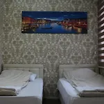 Otel Saydam